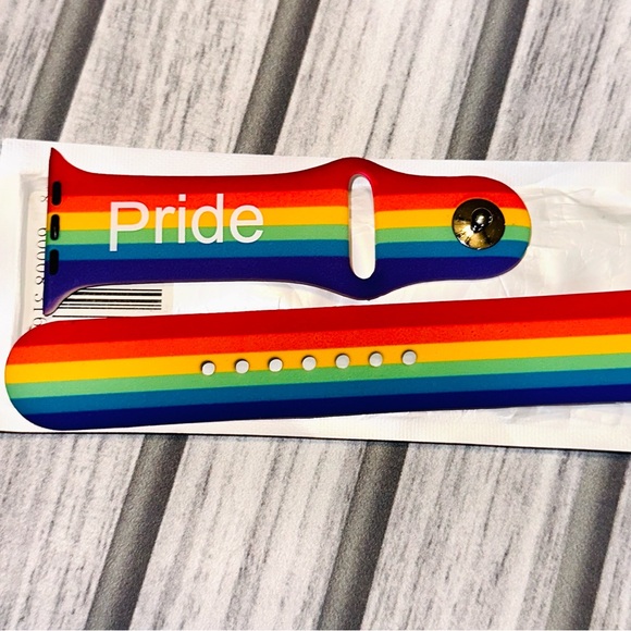 Pride Apple Watch Band - NEW - Picture 3 of 3
